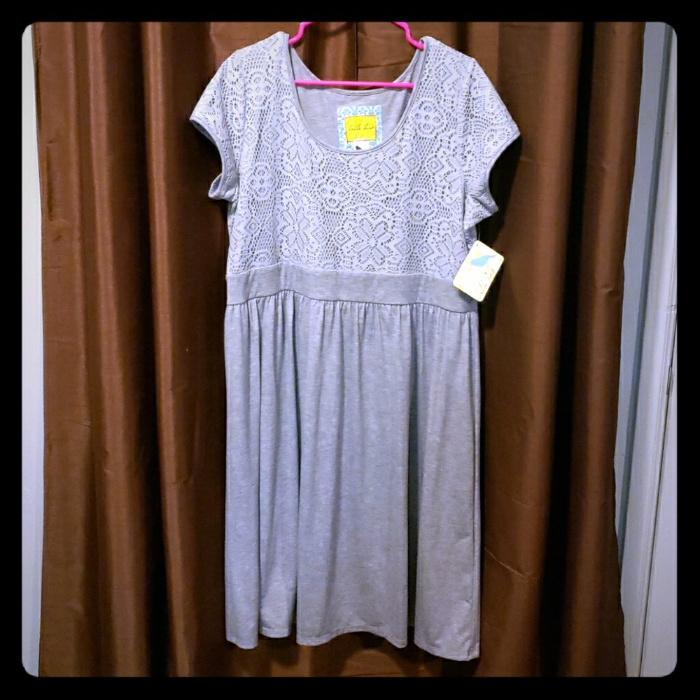 2/$10 Fun stretchy NWT gray dress